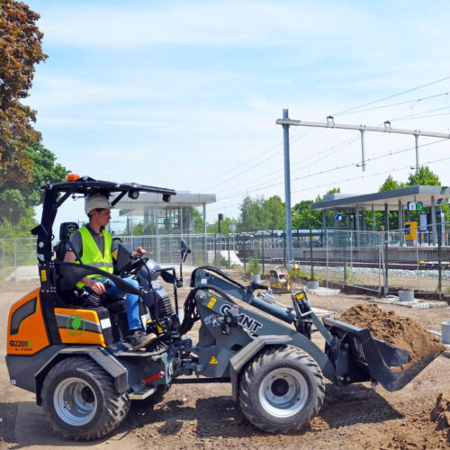G2200E X-TRA derékcsuklós rakodógép